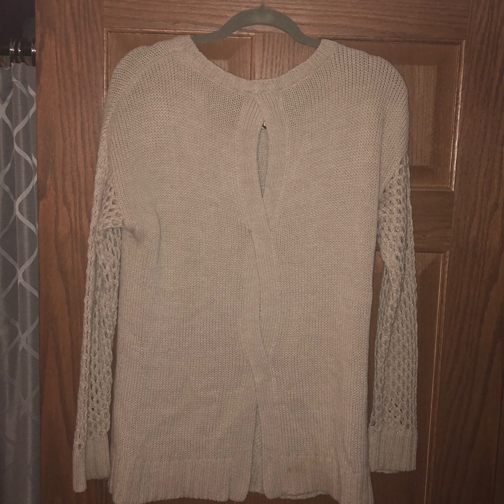 Sweater - Picture 3 of 3